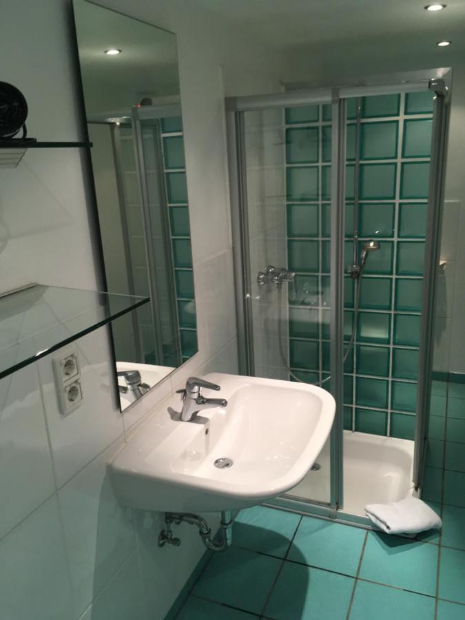 Hotel Zweilinden Meckenheim Bonn ภายนอก รูปภาพ