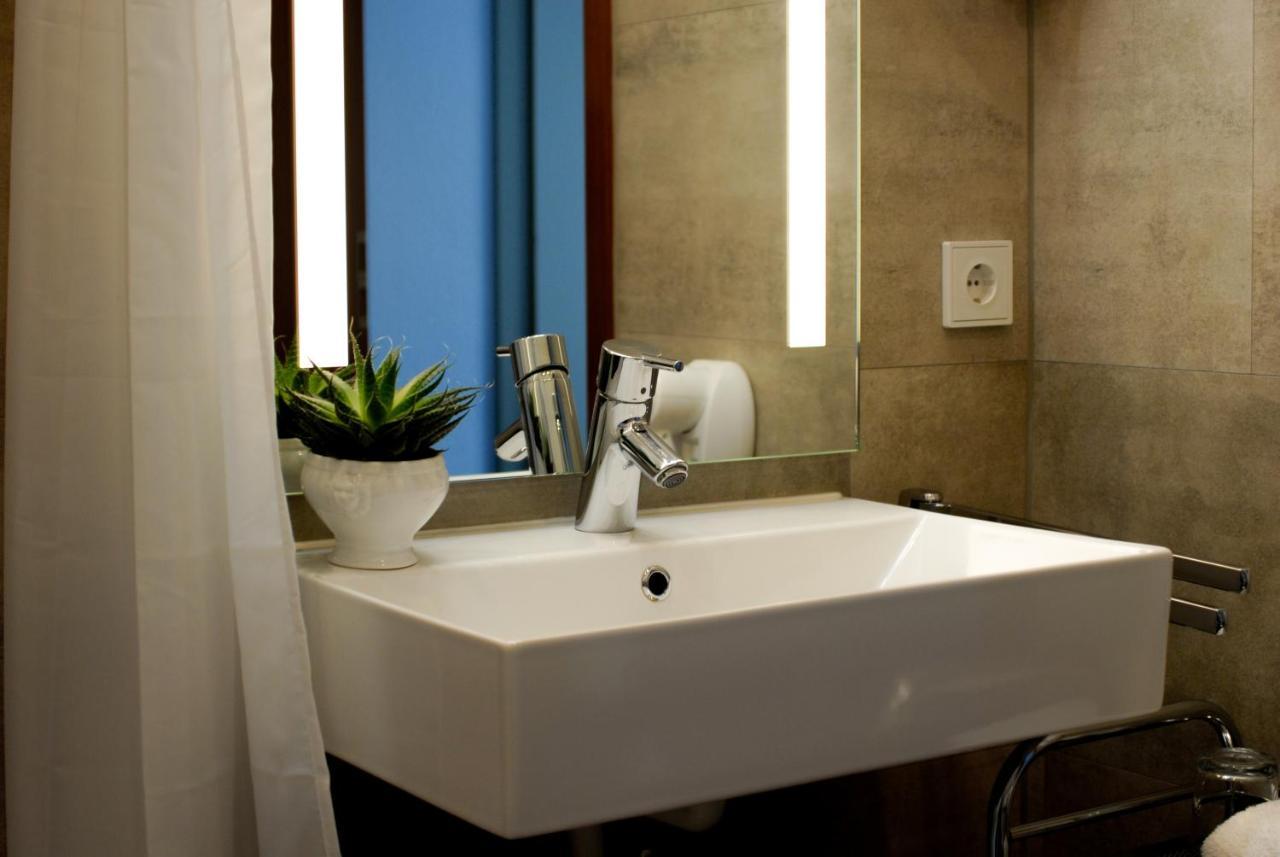 Hotel Zweilinden Meckenheim Bonn ภายนอก รูปภาพ